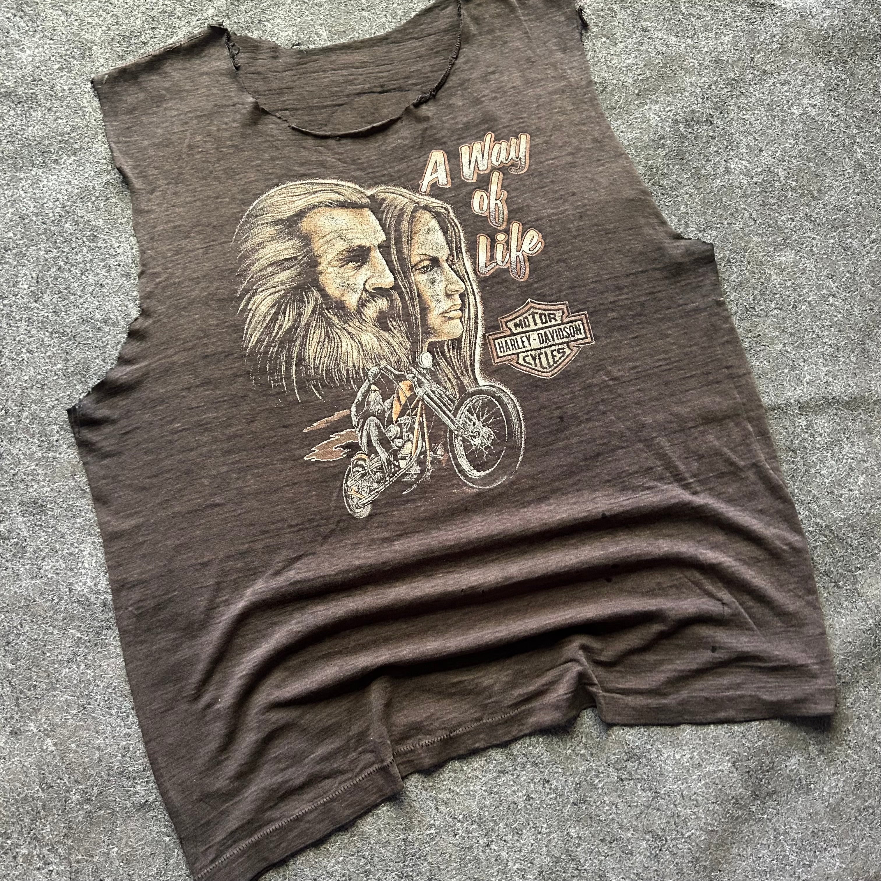 Vintage Harley Davidson 3D Emblem Thrashed Cut Off T-shirt