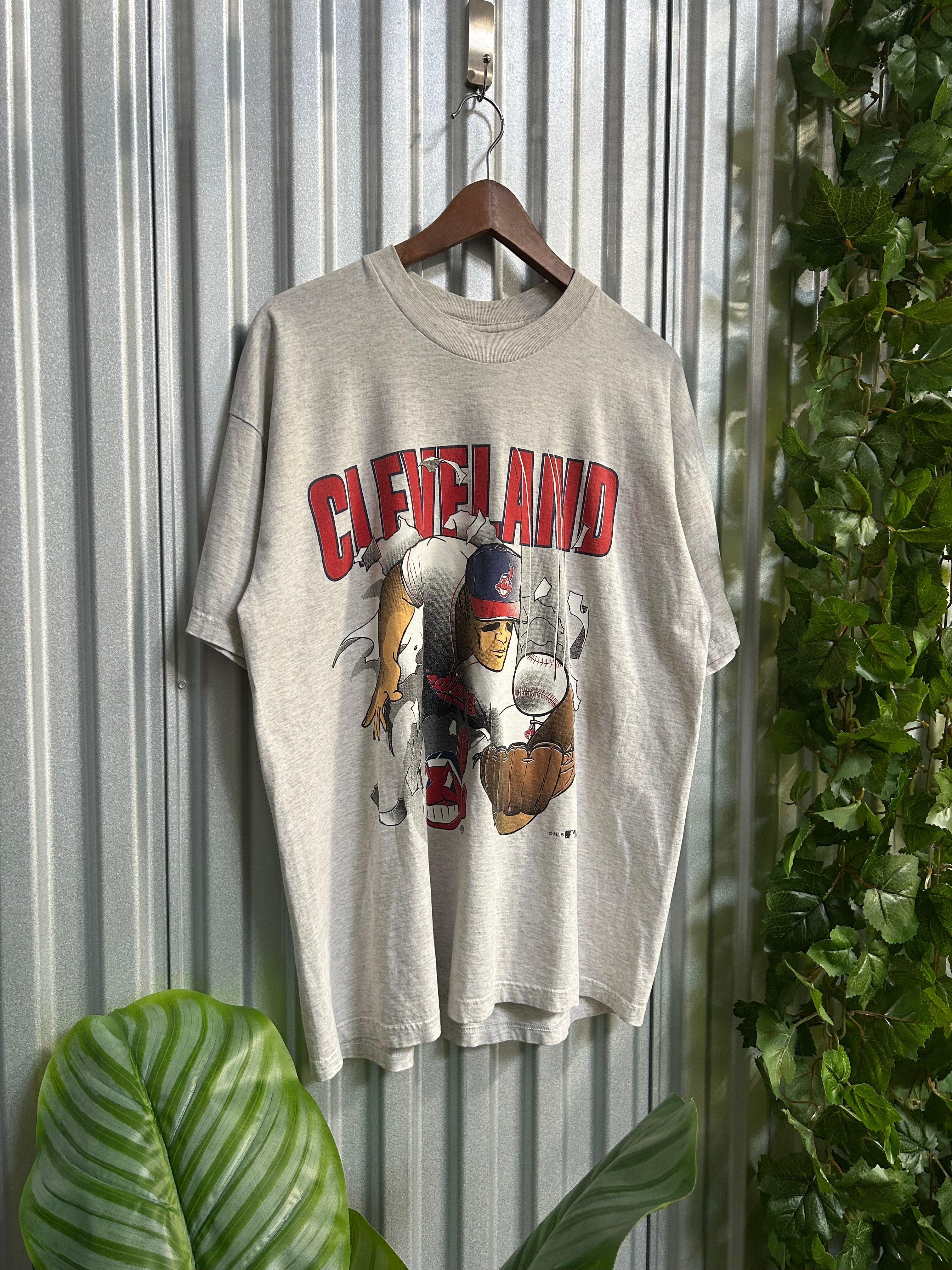 Vintage Cleveland Indians Breakthrough T-shirt - Size Large