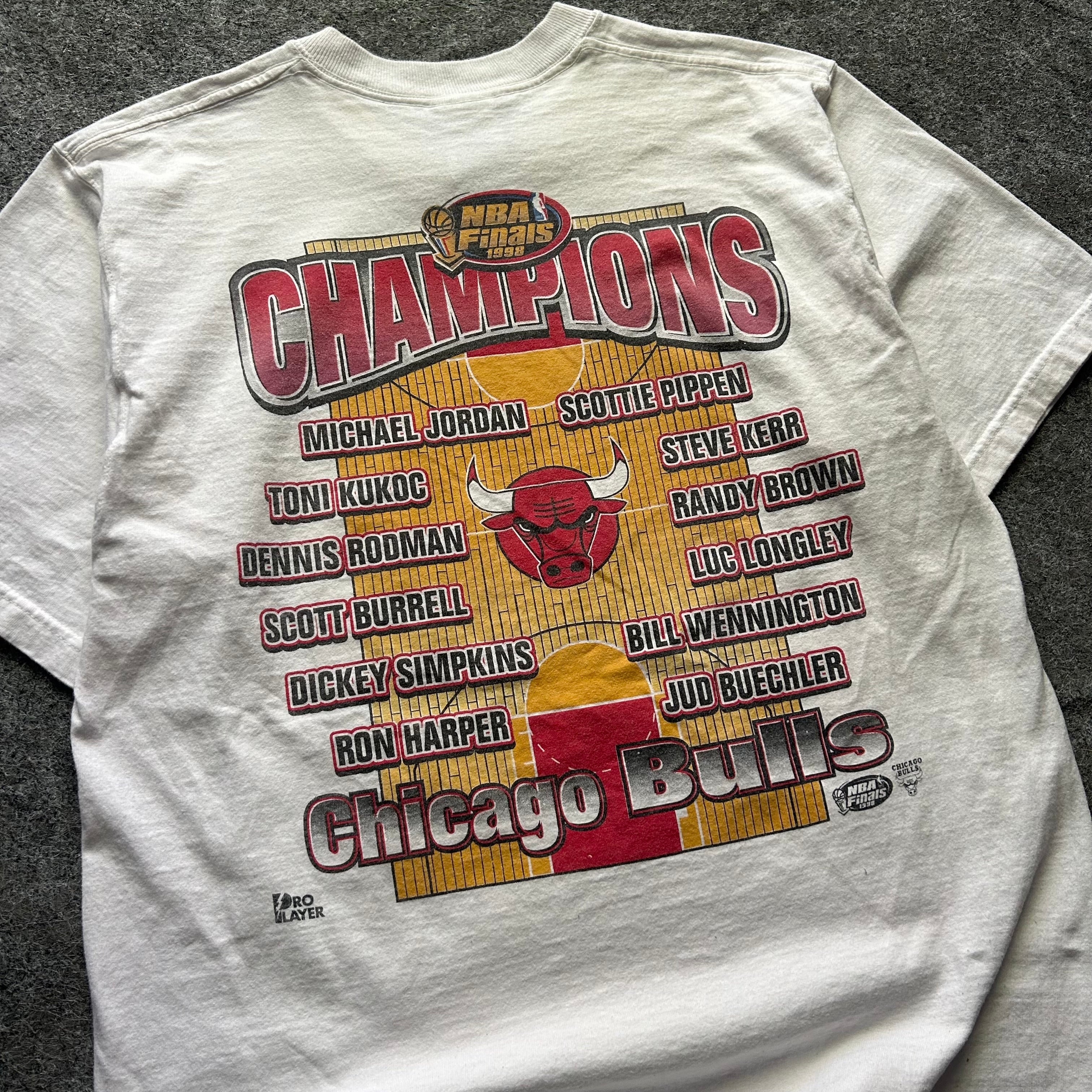 Vintage Chicago Bulls 6 Time Champions T-shirt