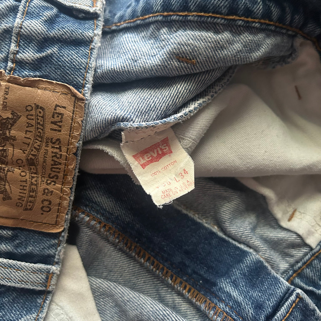 Vintage Distressed Orange Tab Levi’s Jorts