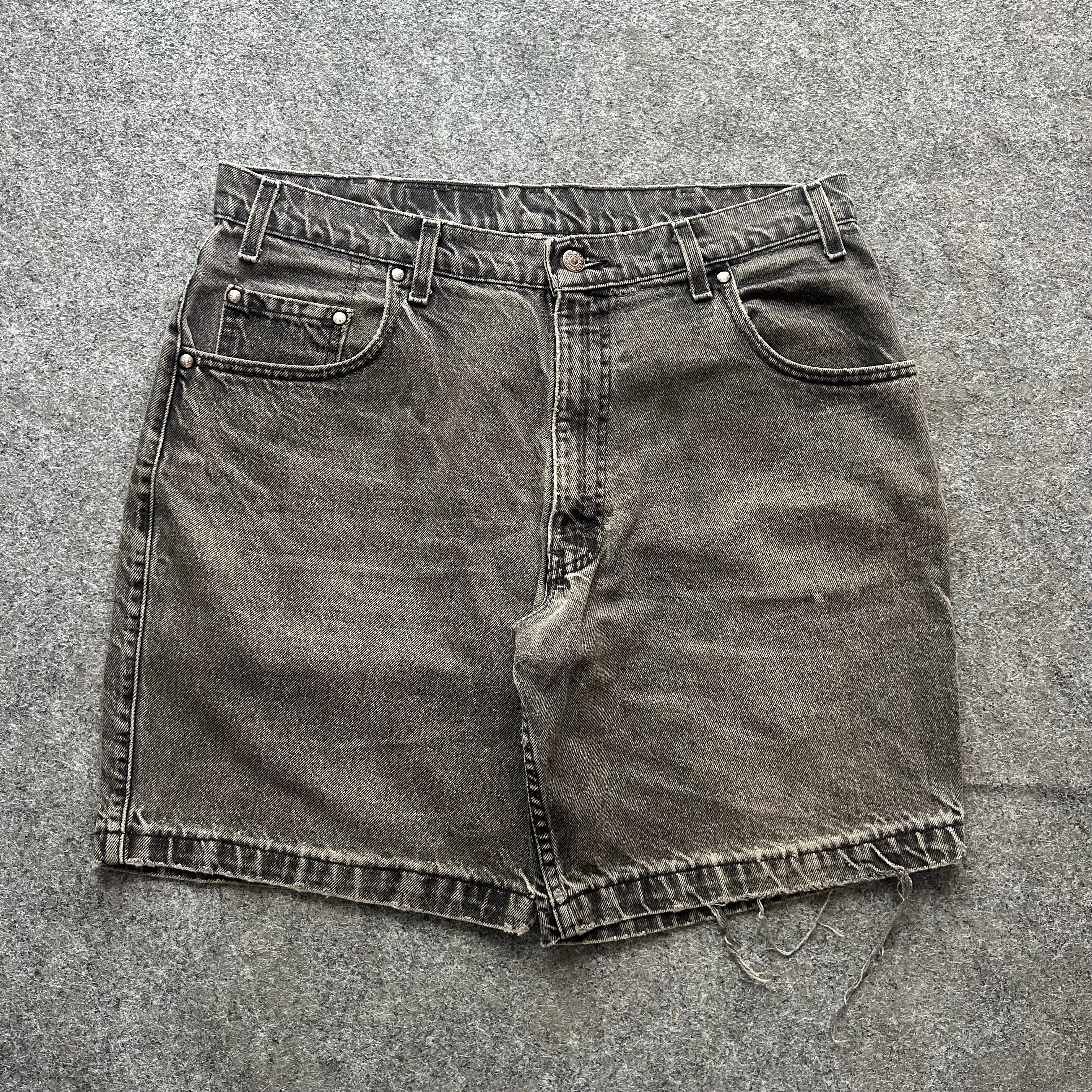 Vintage Faded Black Levi’s Jorts