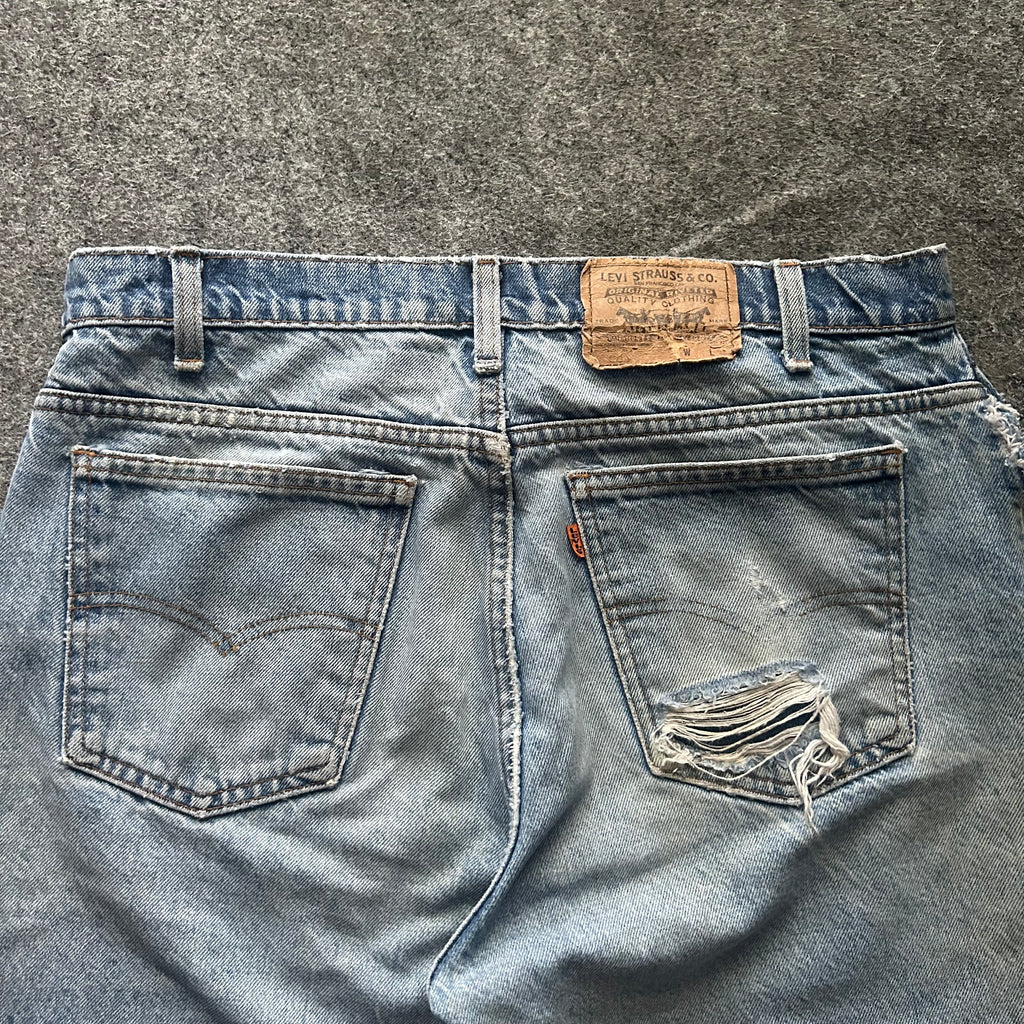 Vintage Distressed Orange Tab Levi’s Jorts