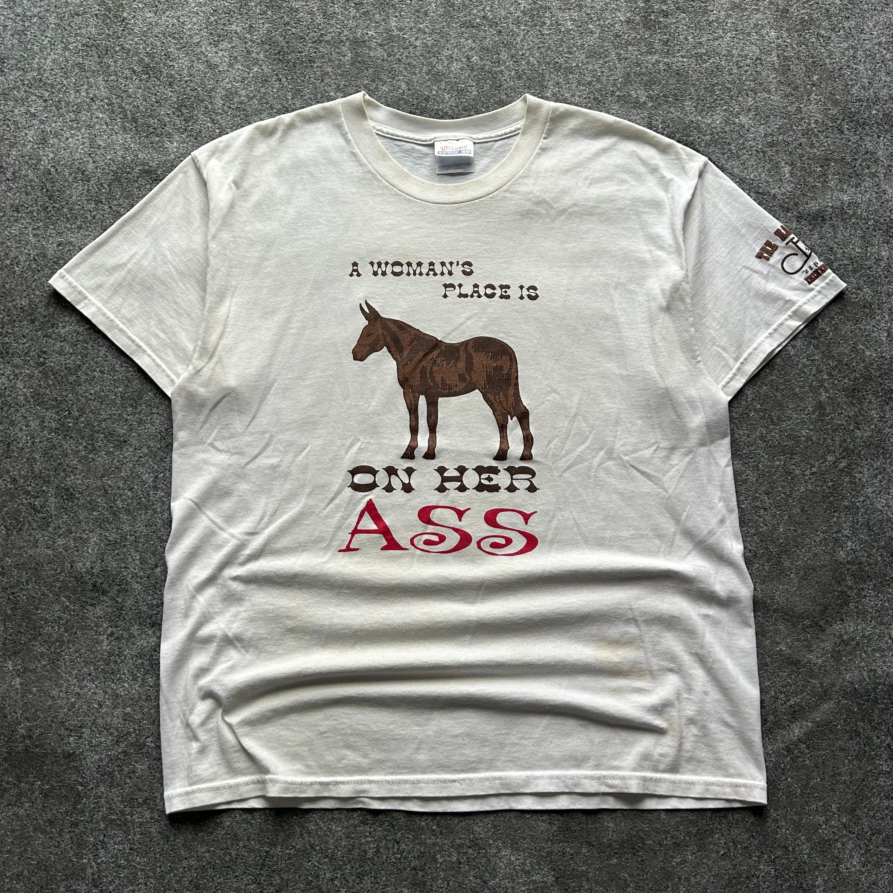 Vintage A Women’s Place Is On Her Ass Bar Parody T-shirt