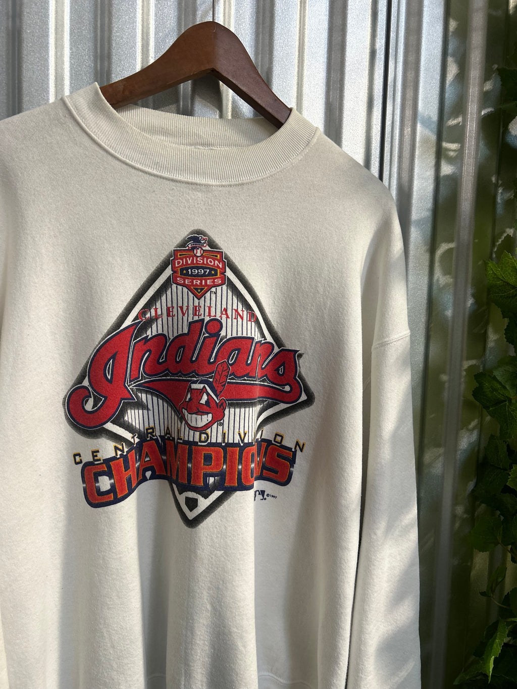 Vintage Cleveland Indians 1997 Central Division Champions Crewneck- Size XL