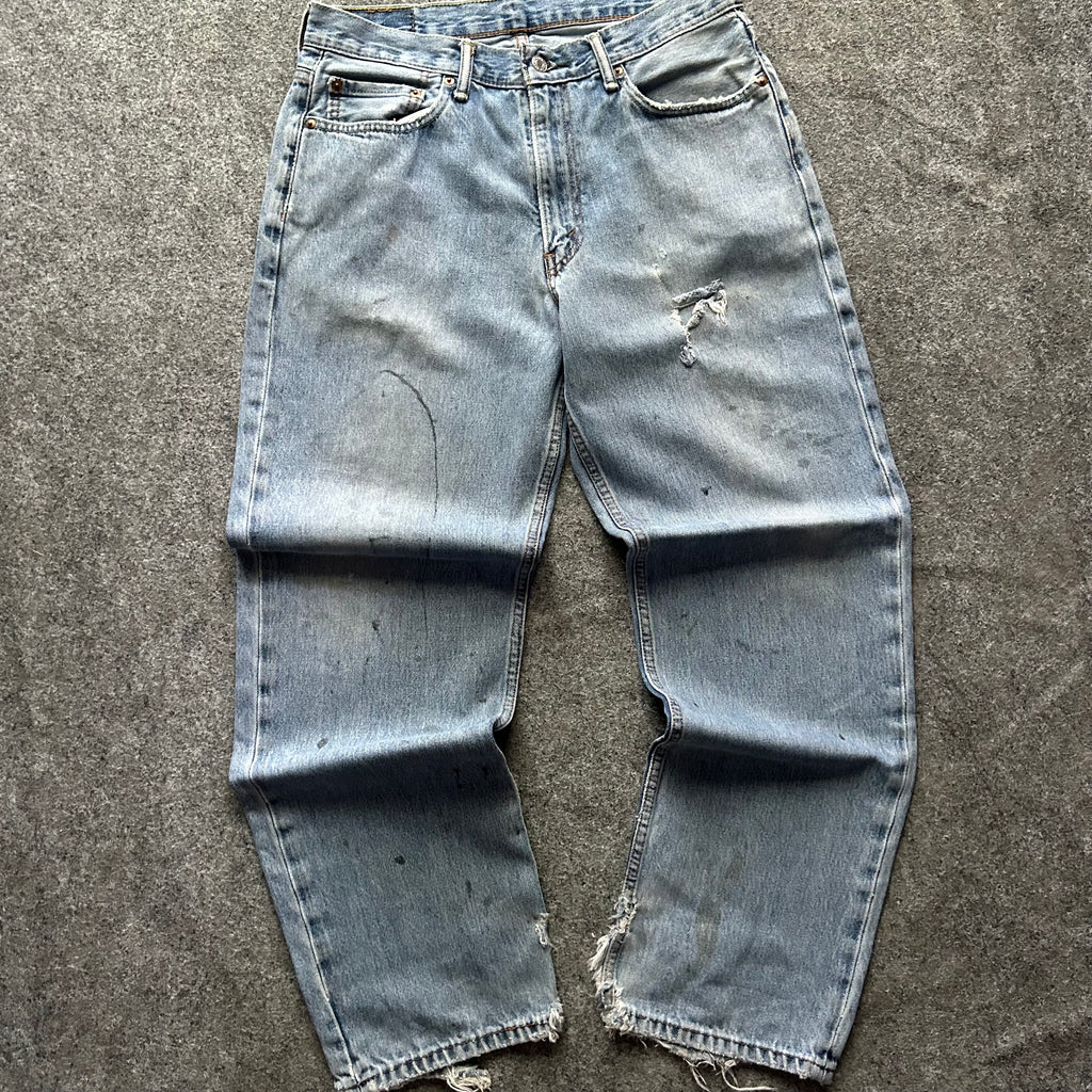 Vintage Distressed Levi’s 550 Jeans