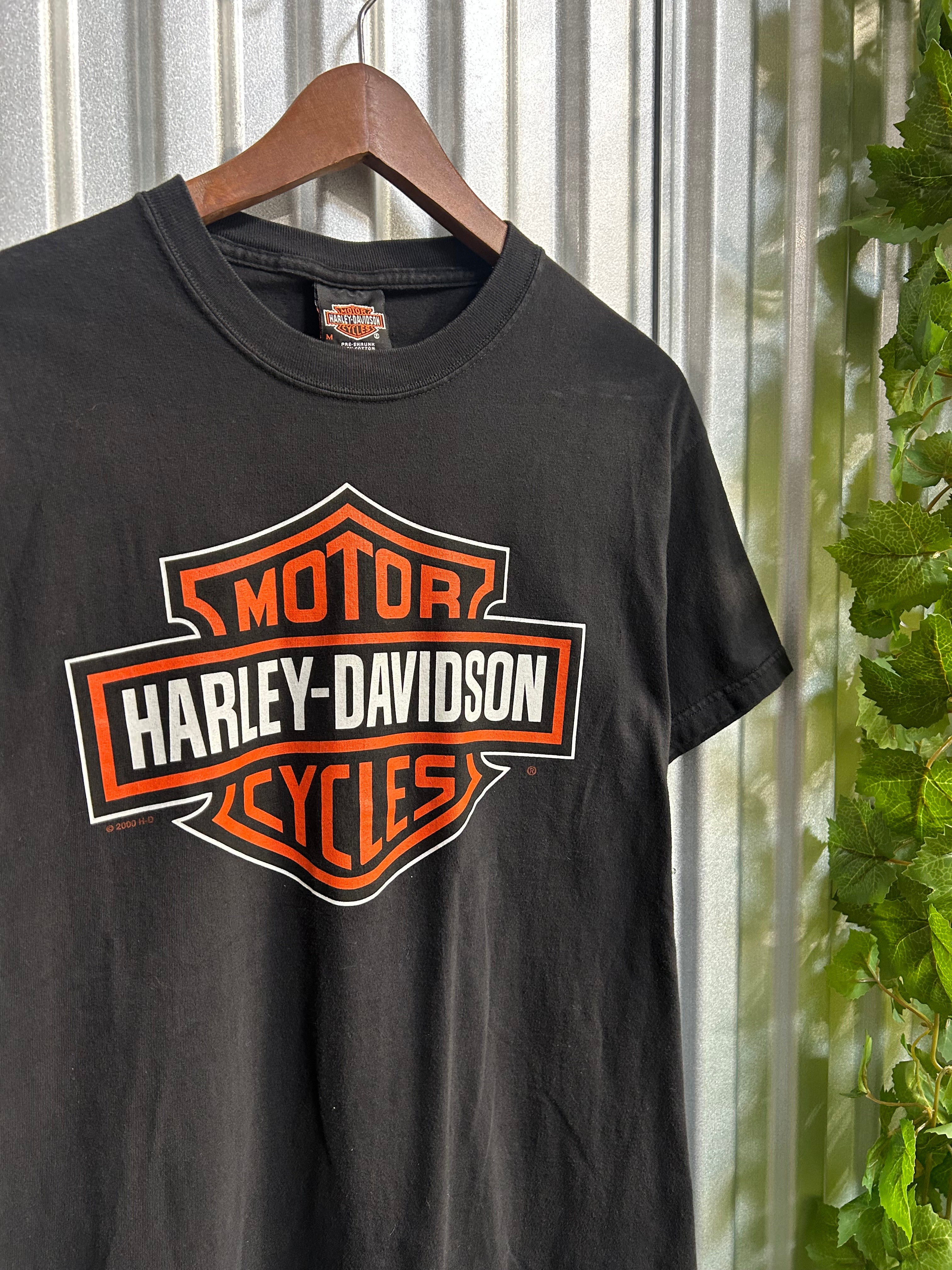 Vintage Harley Davidson Big Emblem Black T-shirt - Size Medium