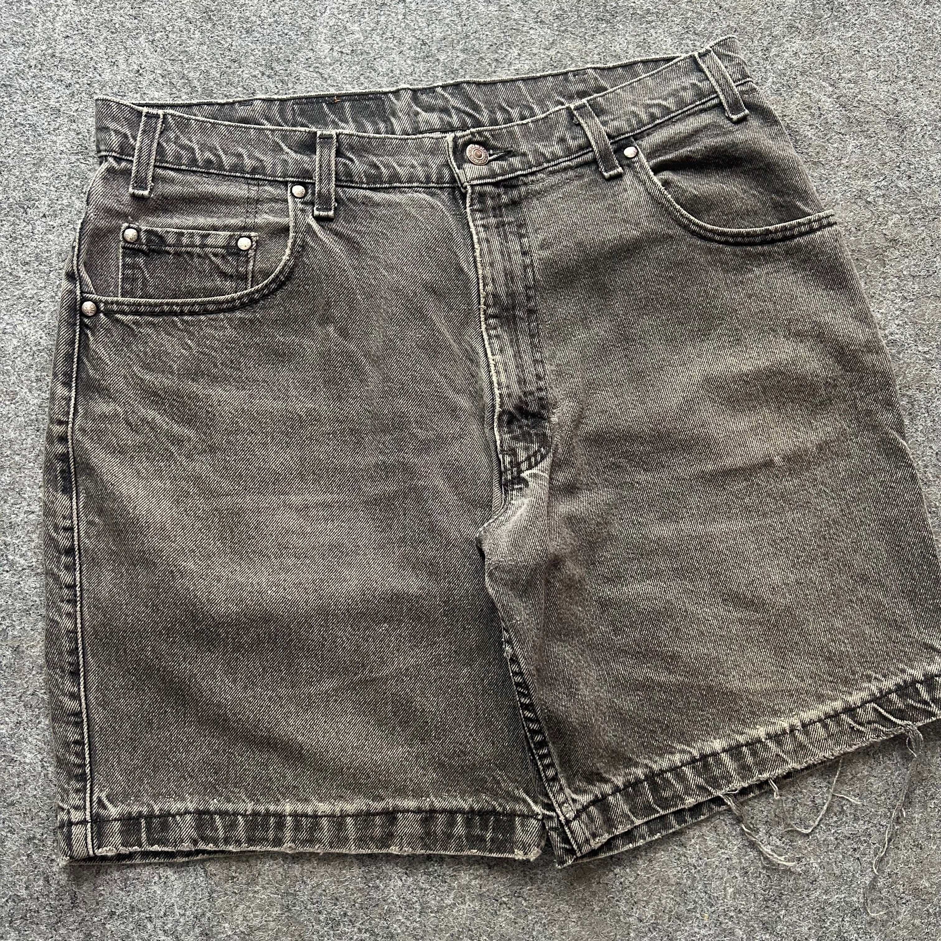 Vintage Faded Black Levi’s Jorts
