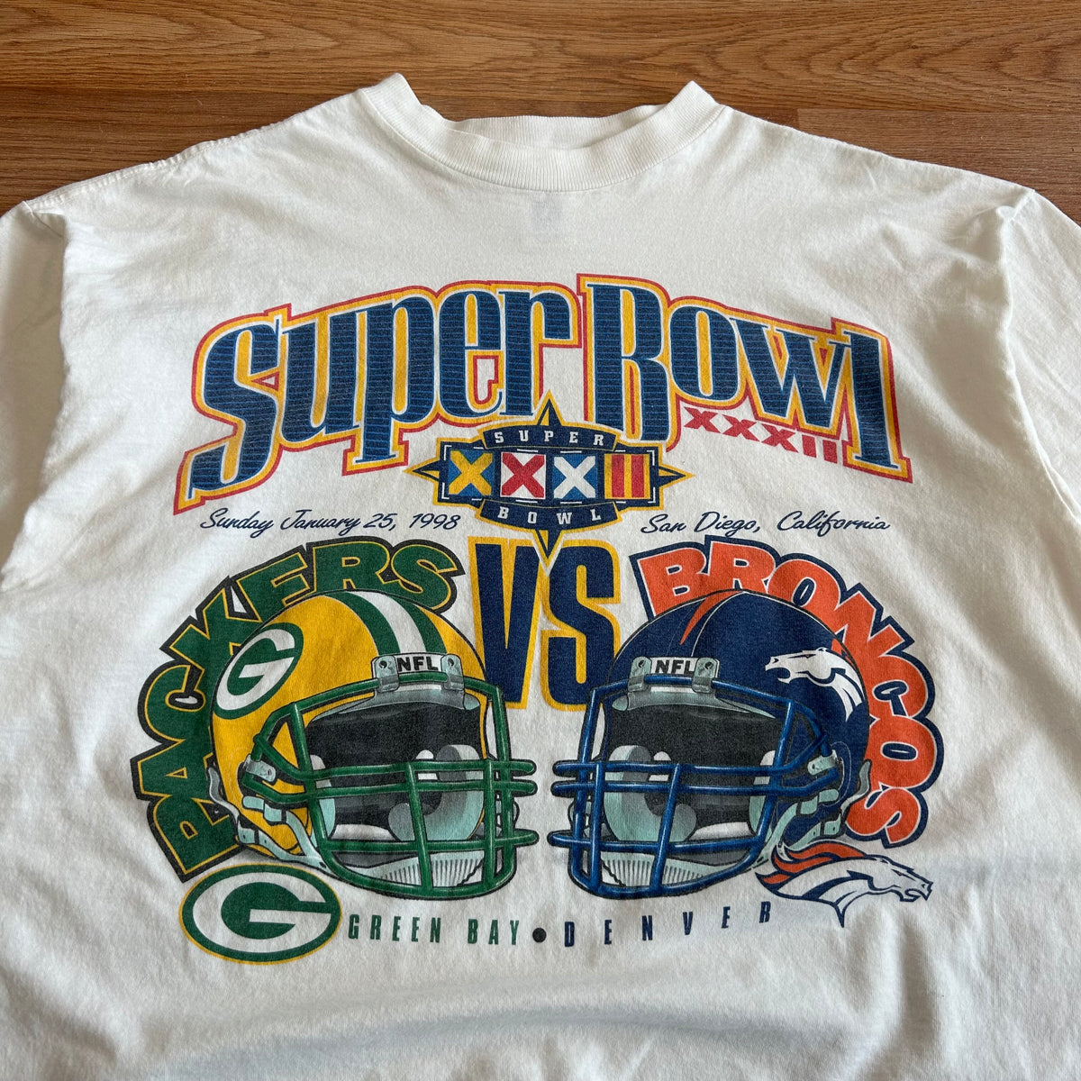 Vintage Super Bowl XXXII Green Bay Packers Vs Broncos T-shirt - Size XL
