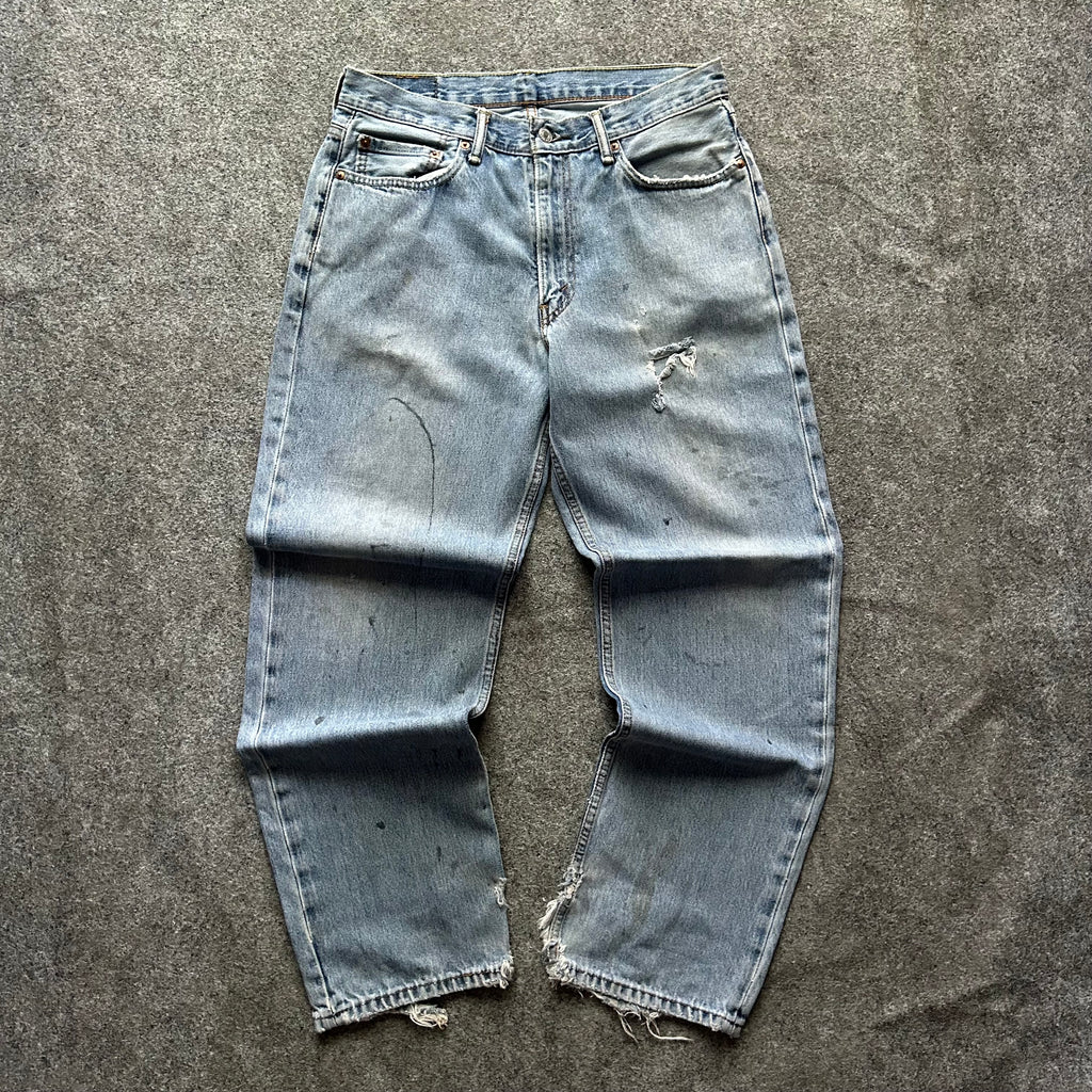 Vintage Distressed Levi’s 550 Jeans