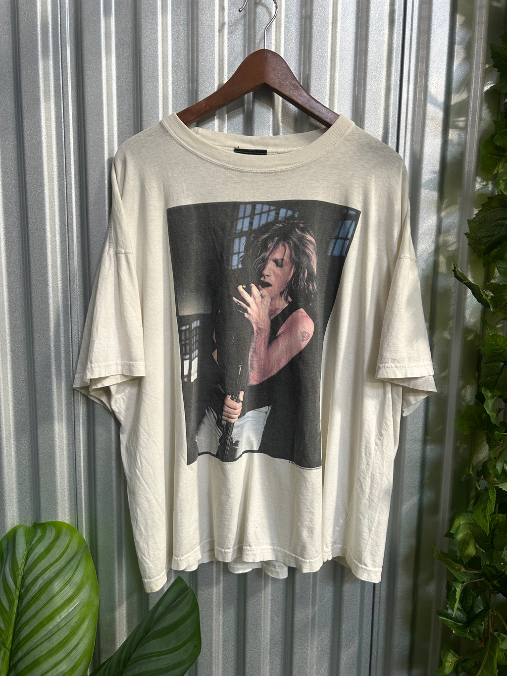 Vintage Bon Jovi Distressed Band T-shirt - Size Xl