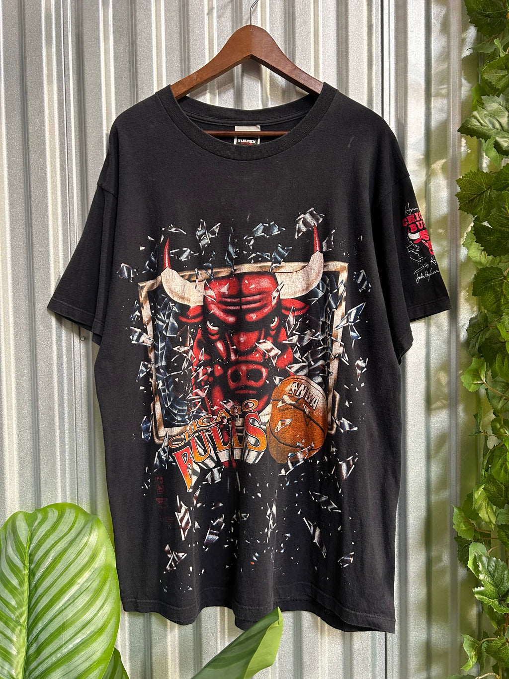 Vintage Chicago Bulls Shattered Backboard T-shirt - Size XL