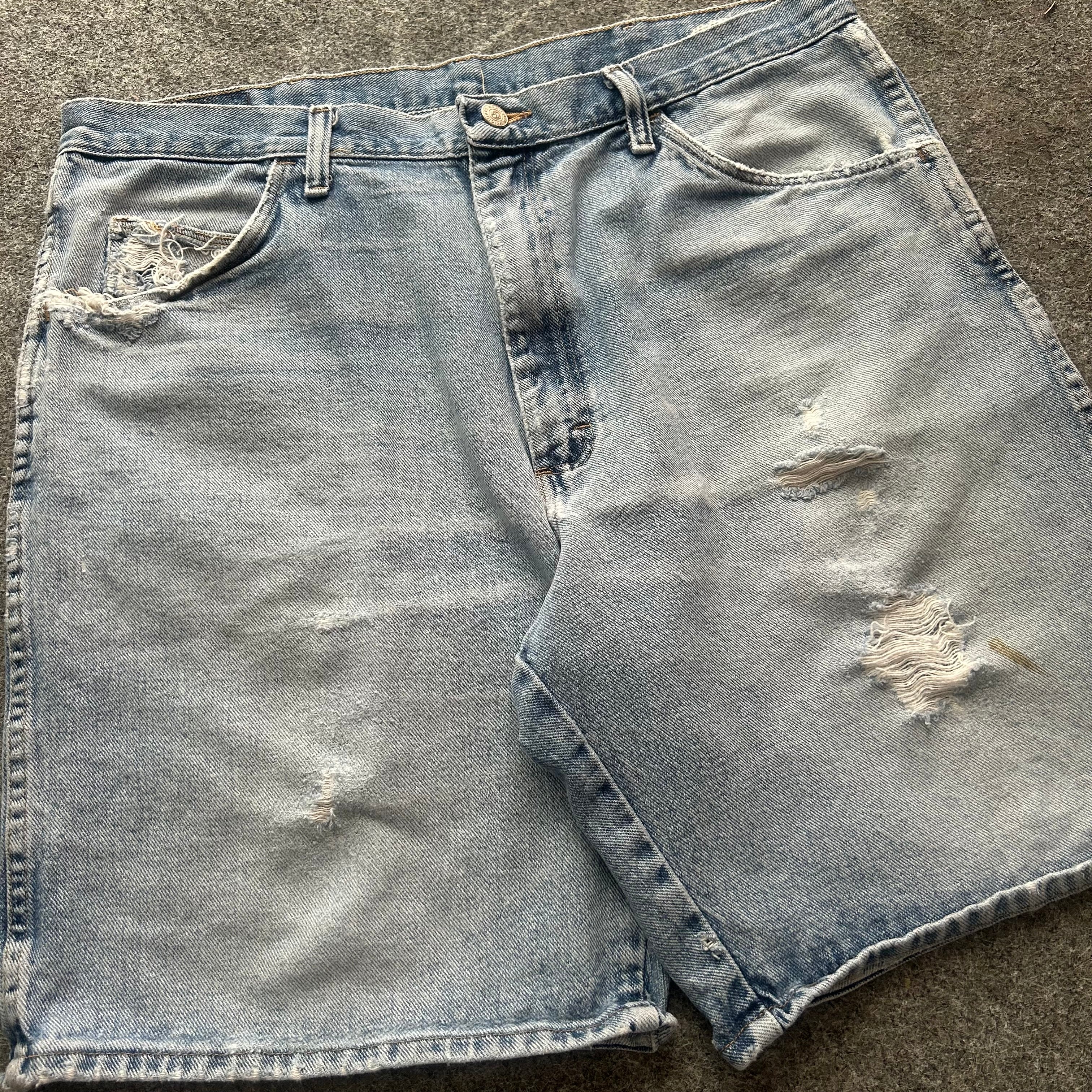 Vintage Distressed Wrangler Jorts