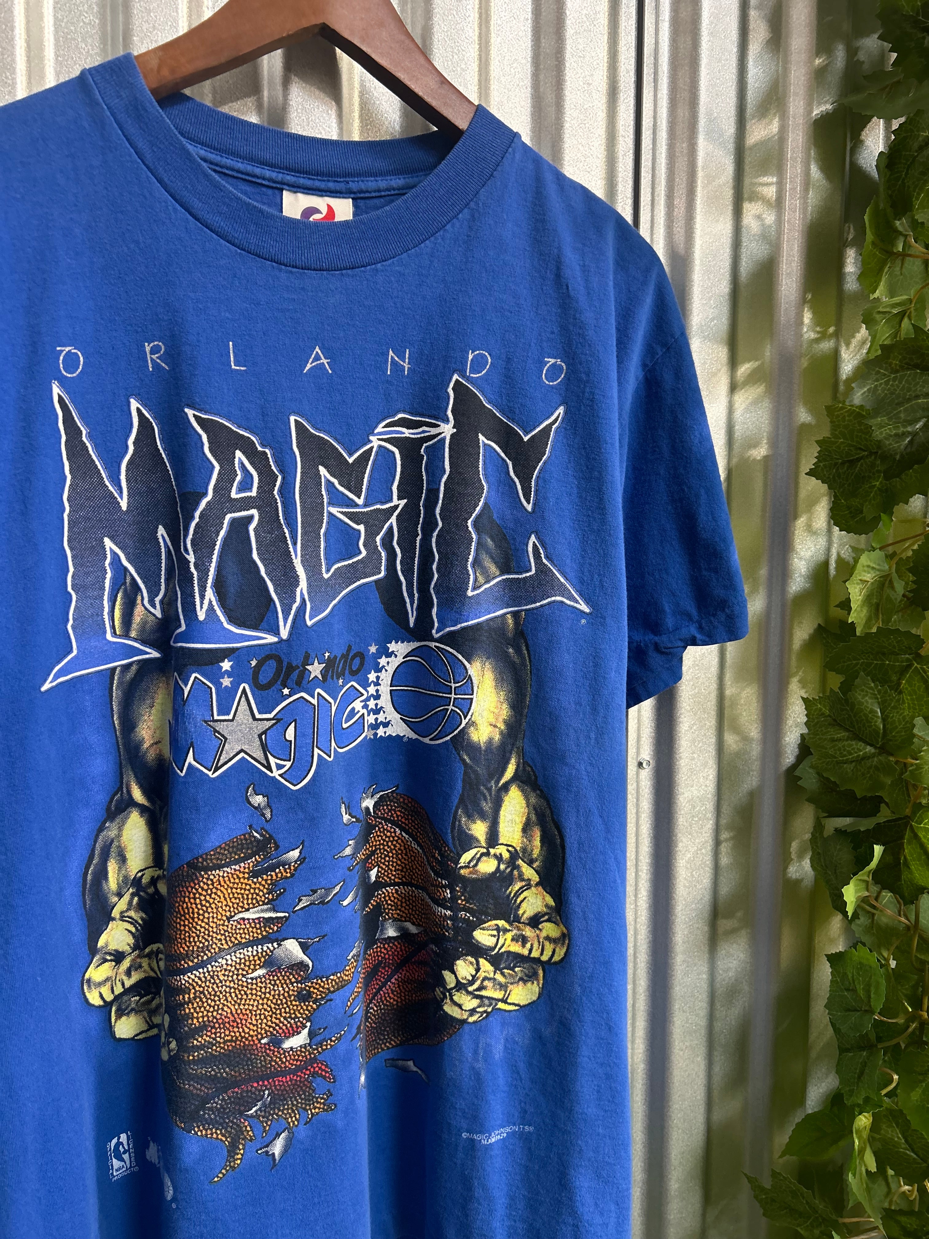 Vintage Orlando Magic NBA Tear Apart T-shirt - Size Large