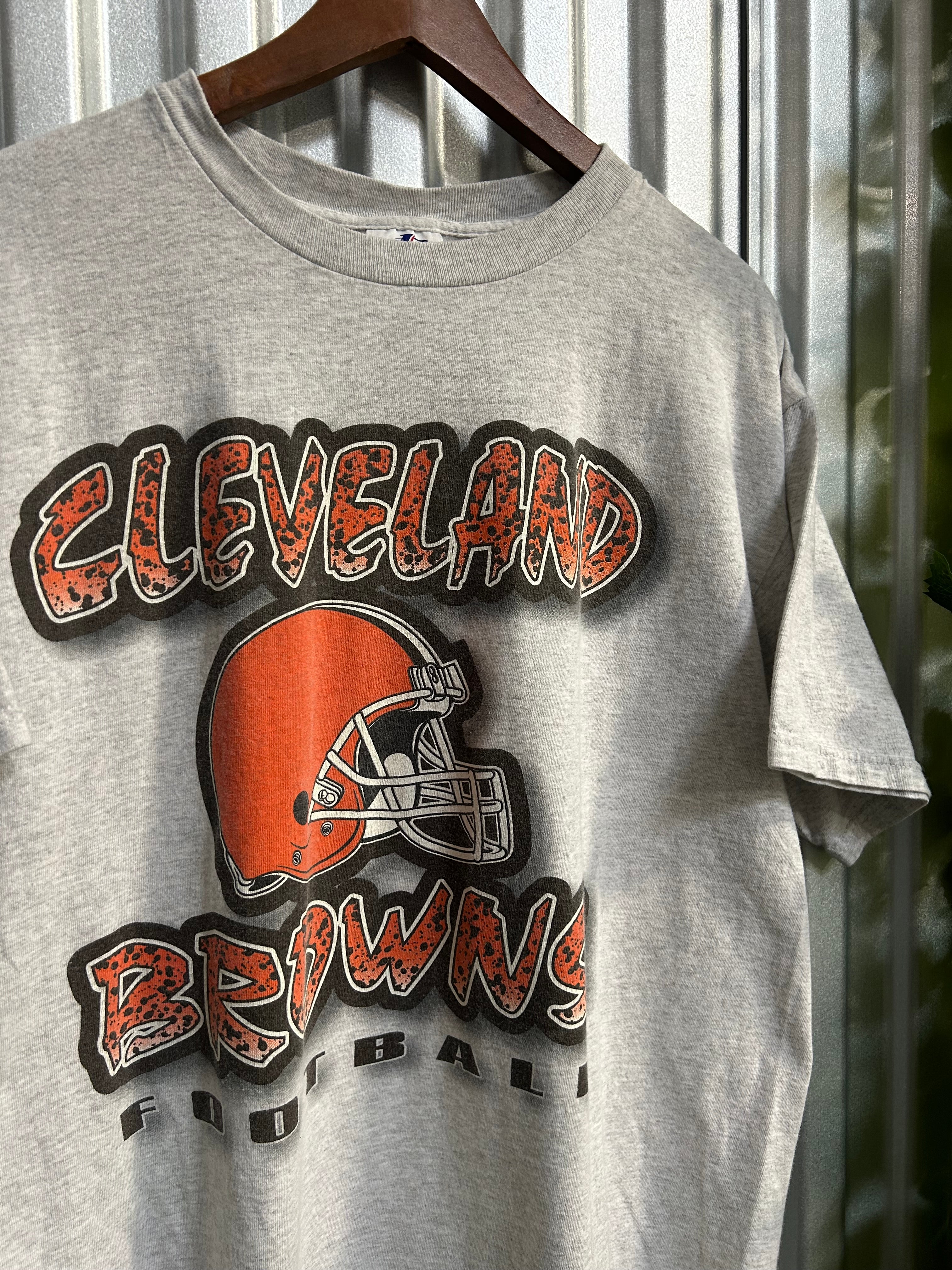 Vintage Cleveland Browns Football Graphic T-shirt - Size Large