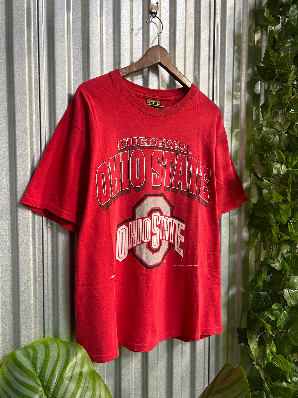 Vintage Ohio State Buckeyes Graphic T-shirt - Size Large