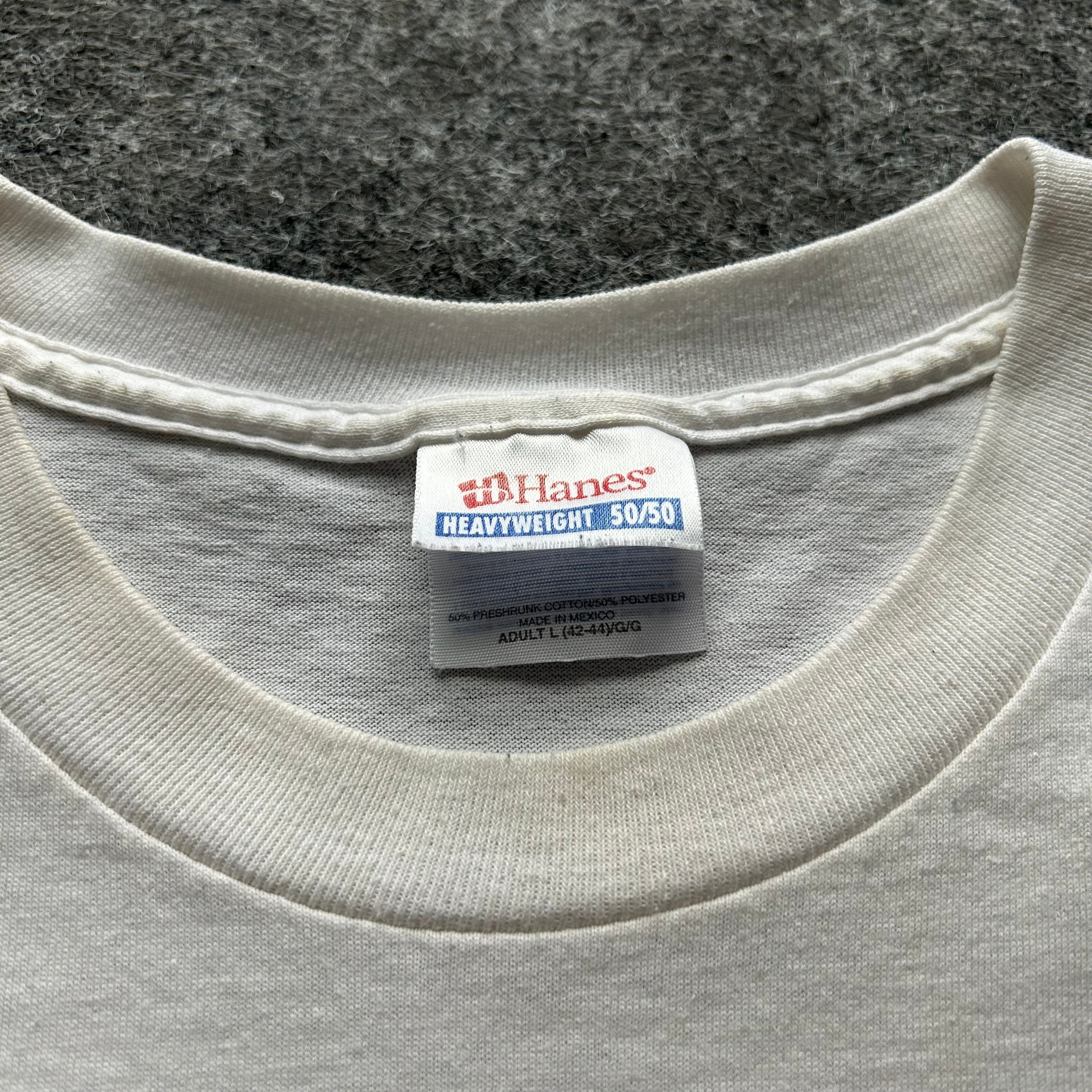 Vintage A Women’s Place Is On Her Ass Bar Parody T-shirt
