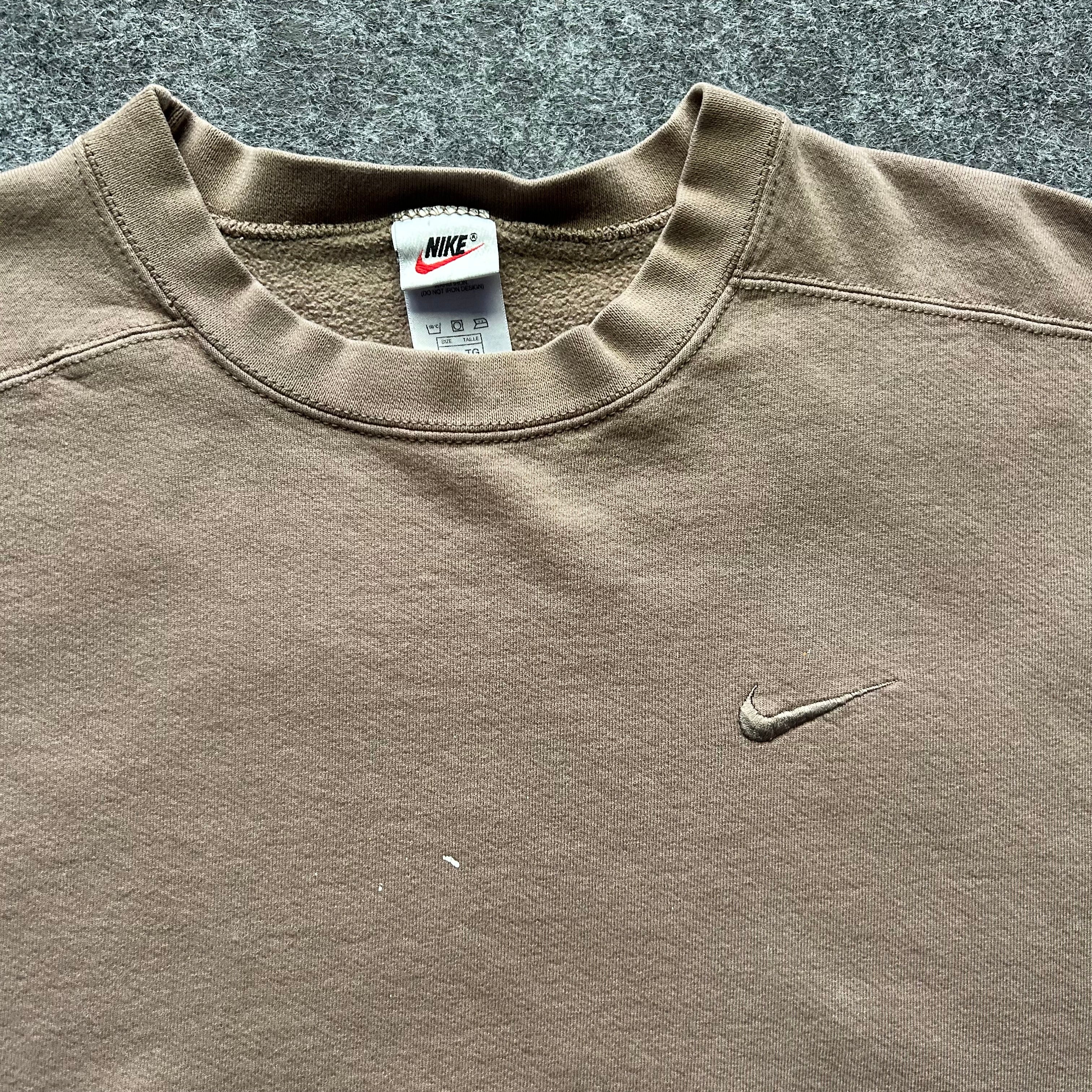 Vintage Paint Splattered Beige Nike Swoosh Crewneck