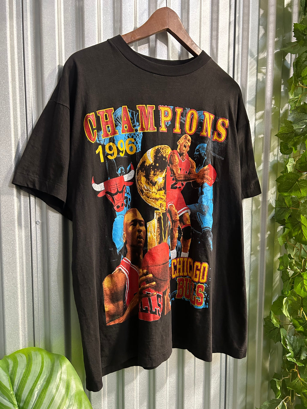 Vintage Chicago Bulls 1996 Champions Rap T-shirt - Size XL