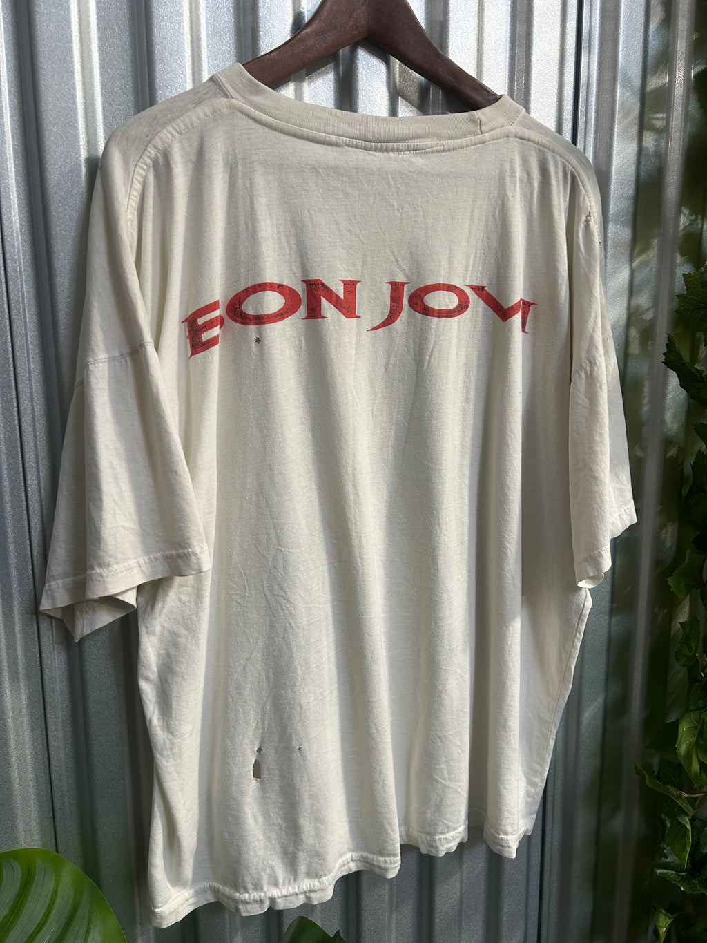 Vintage Bon Jovi Distressed Band T-shirt - Size Xl