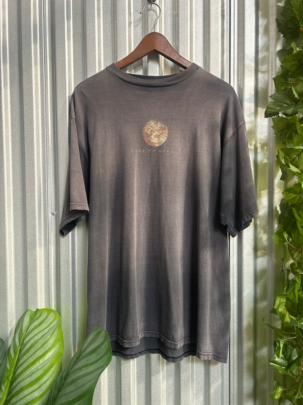 Vintage Faded Pro Football Hall of Fame Starter T-shirt - Size Xl