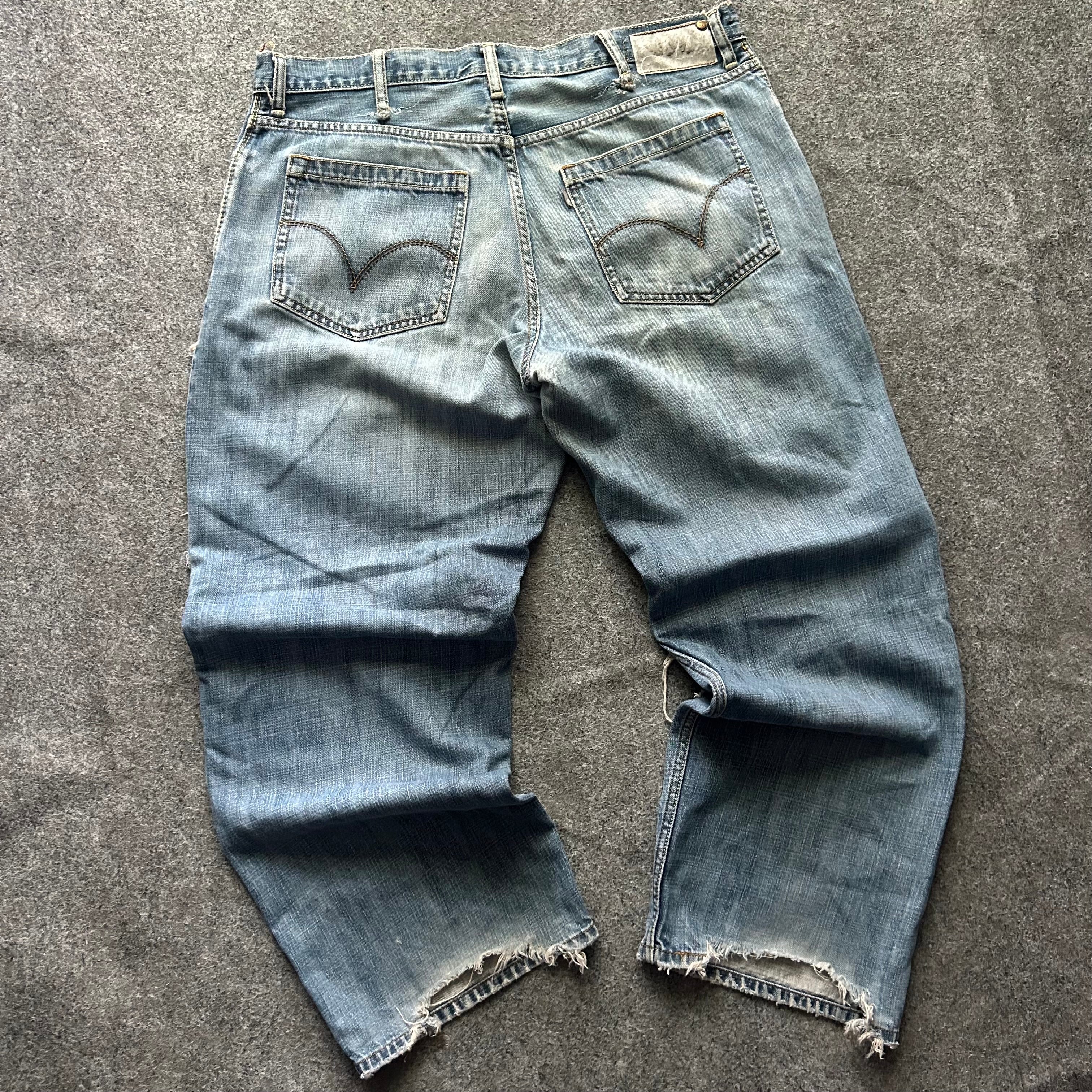 Vintage Thrashed Silvertab Baggy Levi’s Blue Jeans