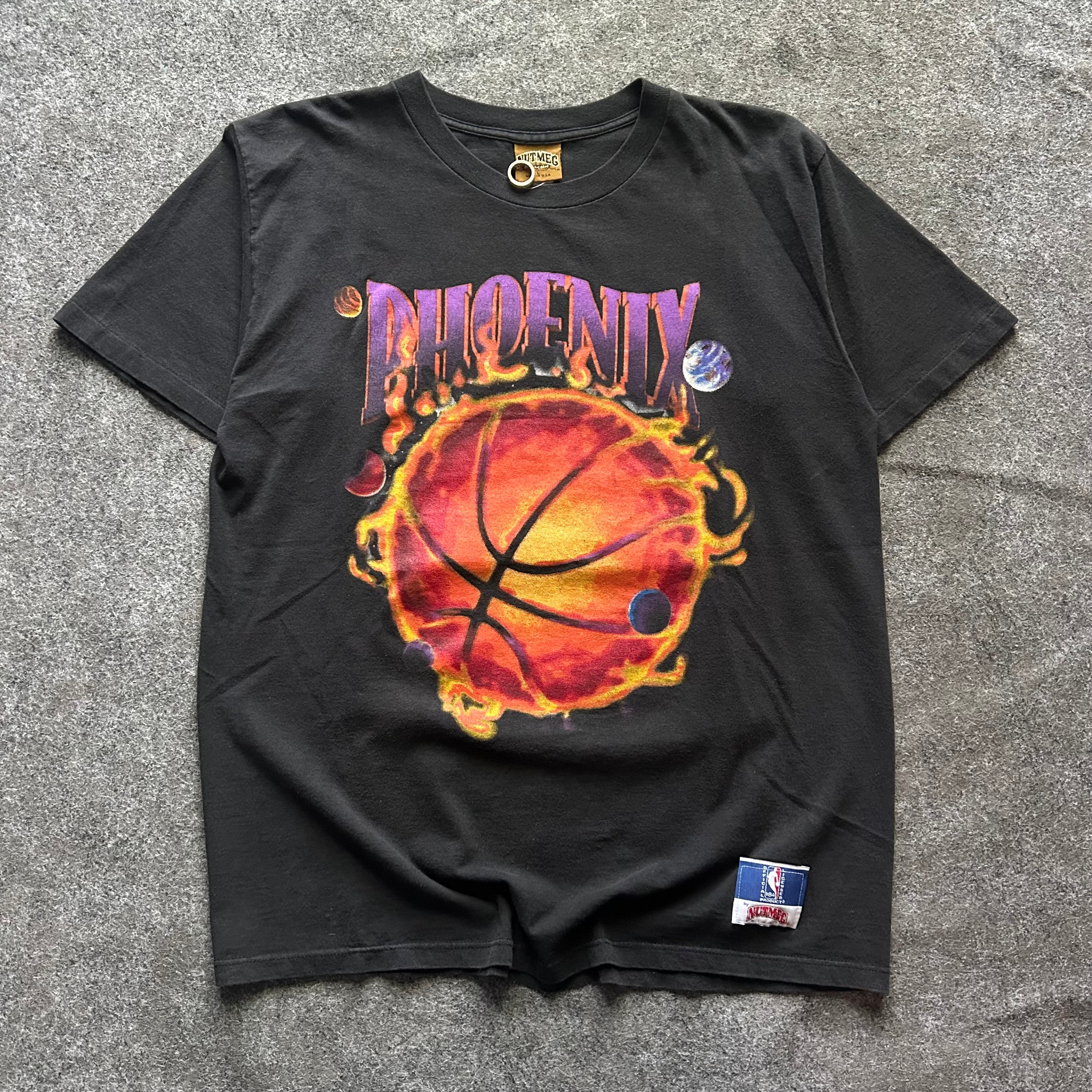 Vintage Phoenix Suns NBA Nutmeg Break Through T-shirt