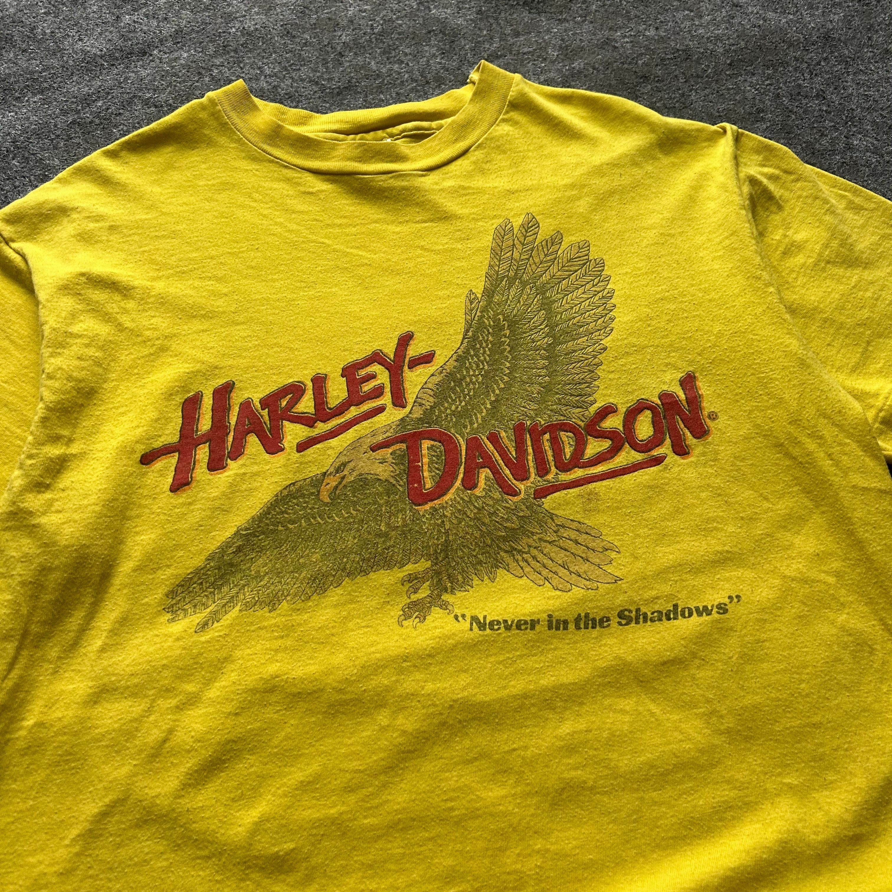 Vintage Harley Davidson Never In The Shadows Yellow T-shirt