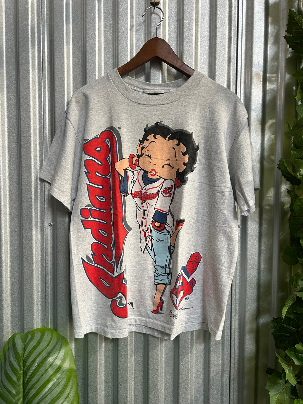 Vintage Cleveland Indians Betty Boop T-shirt - Size Large