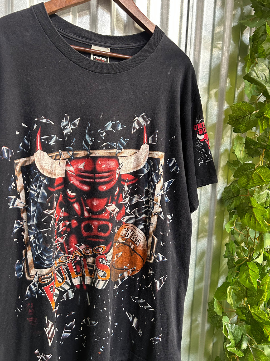 Vintage Chicago Bulls Shattered Backboard T-shirt - Size XL