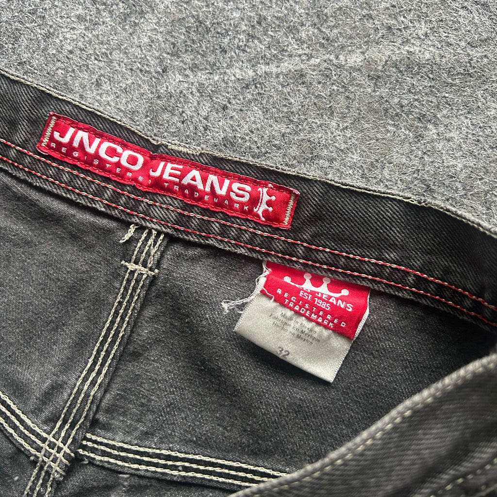 Vintage JNCO Crown Baggy Black Jorts
