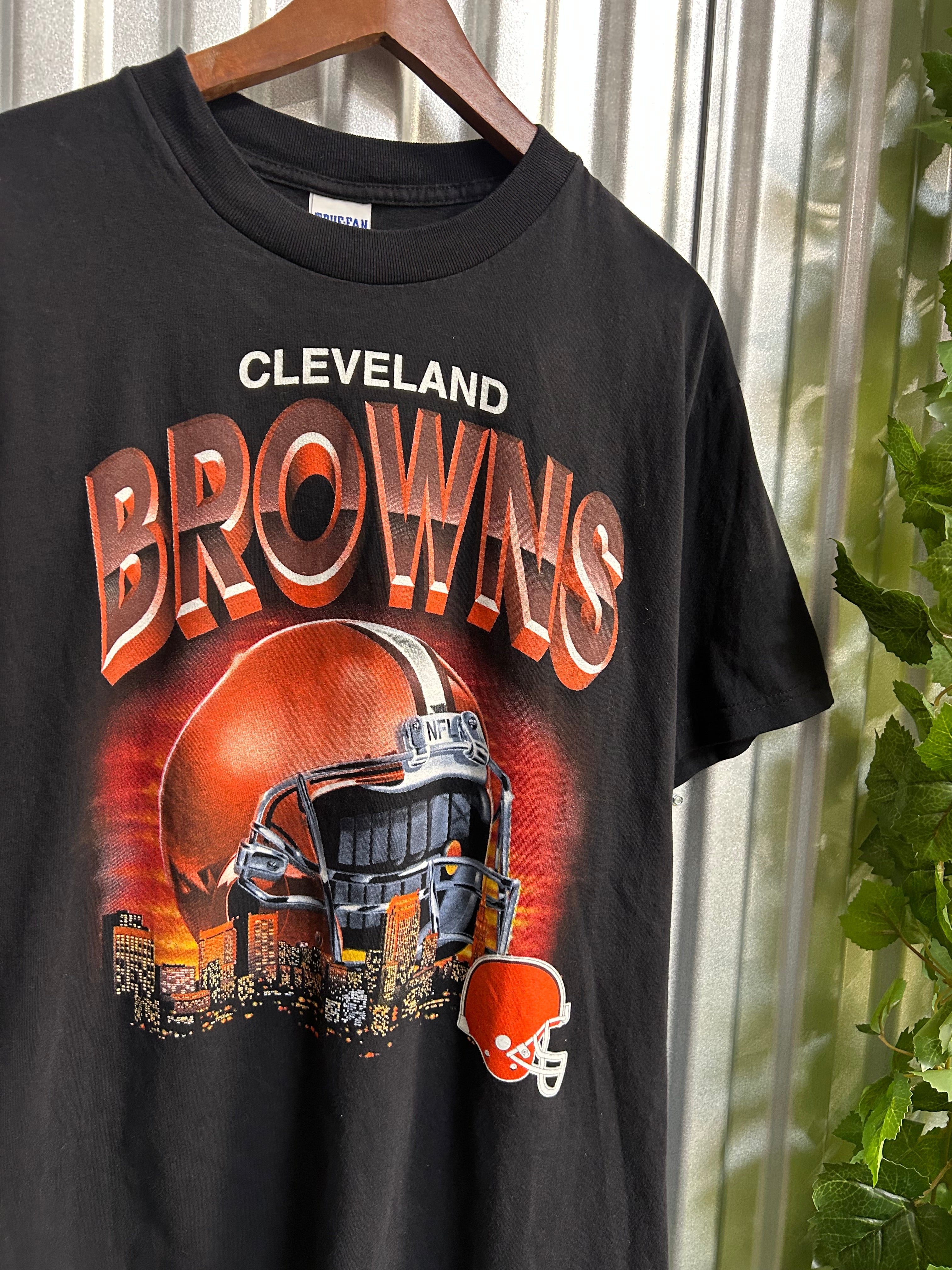 Vintage Cleveland Browns Big Helmet T-shirt - Size Large
