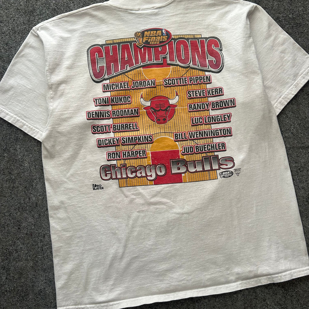 Vintage Chicago Bulls 6 Time NBA Champions Caricature T-shirt