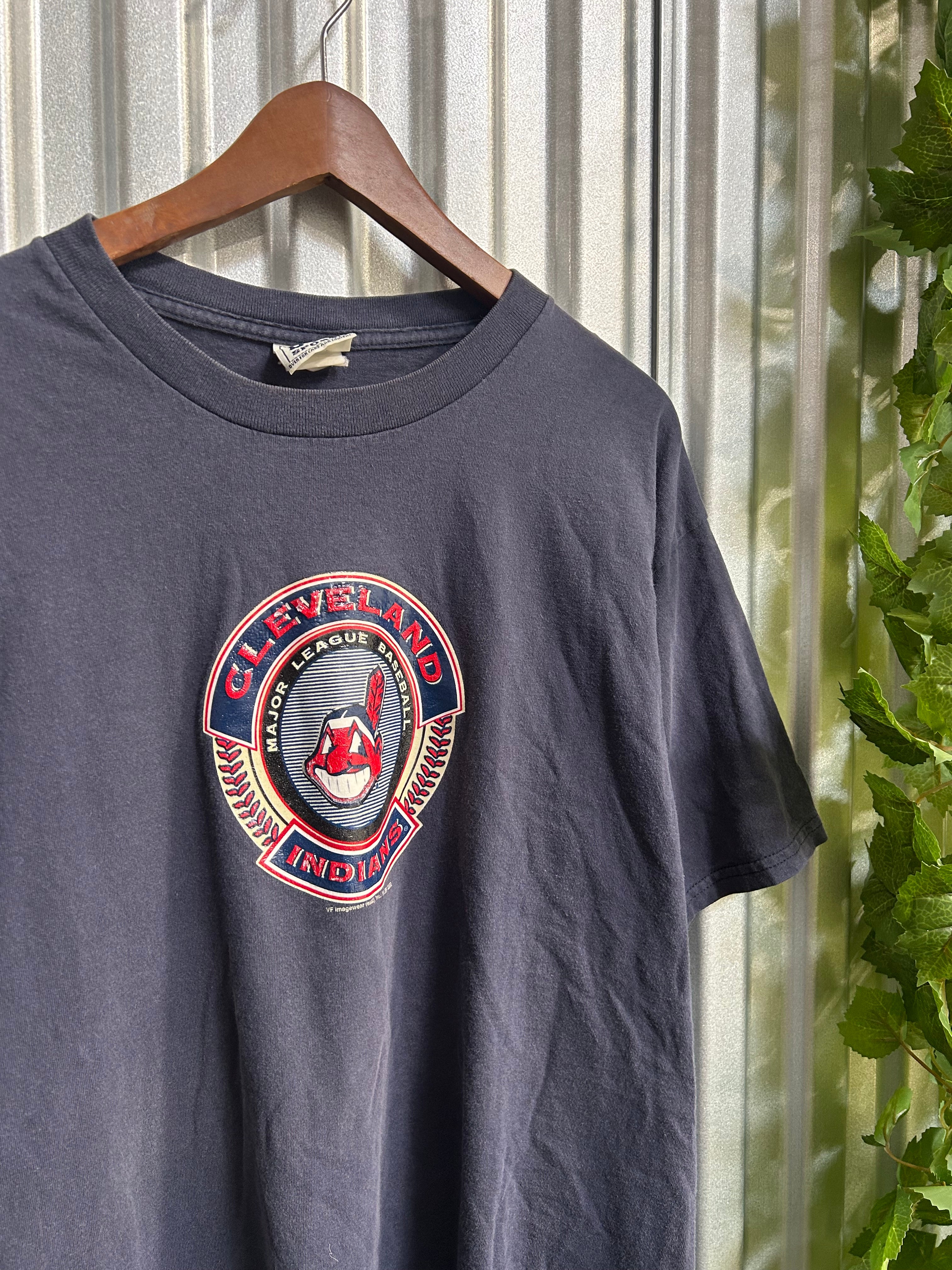 Vintage Cleveland Indians MLB Navy T-shirt - Size Large