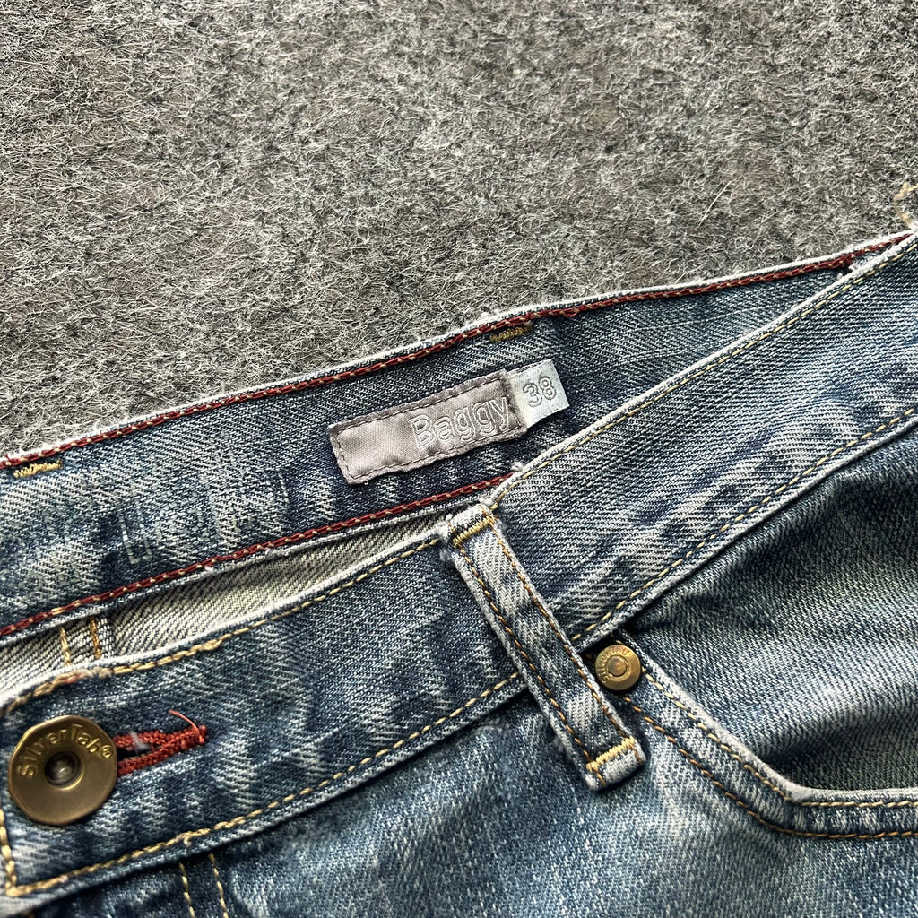 Vintage Thrashed Silvertab Baggy Levi’s Blue Jeans
