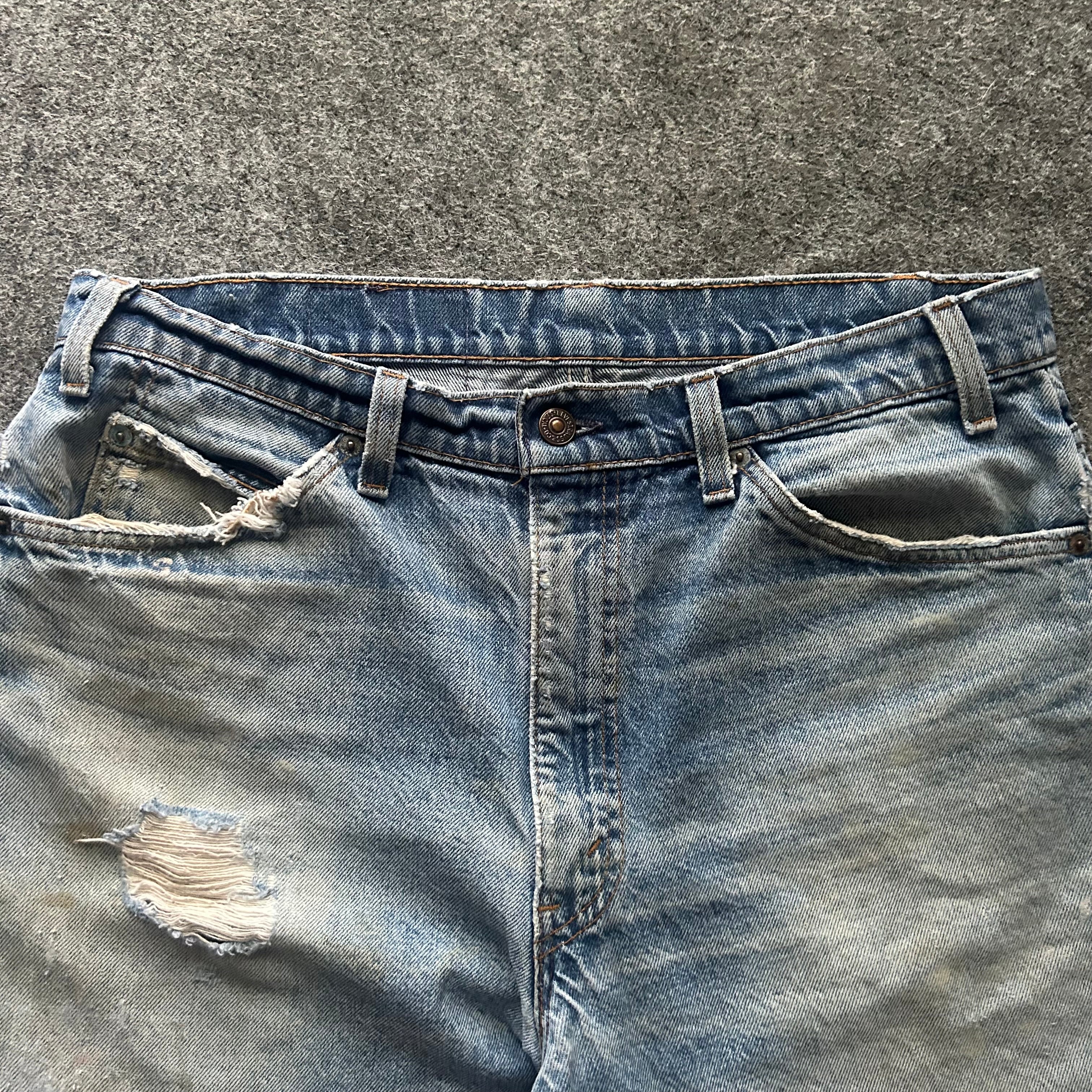 Vintage Distressed Orange Tab Levi’s Jorts
