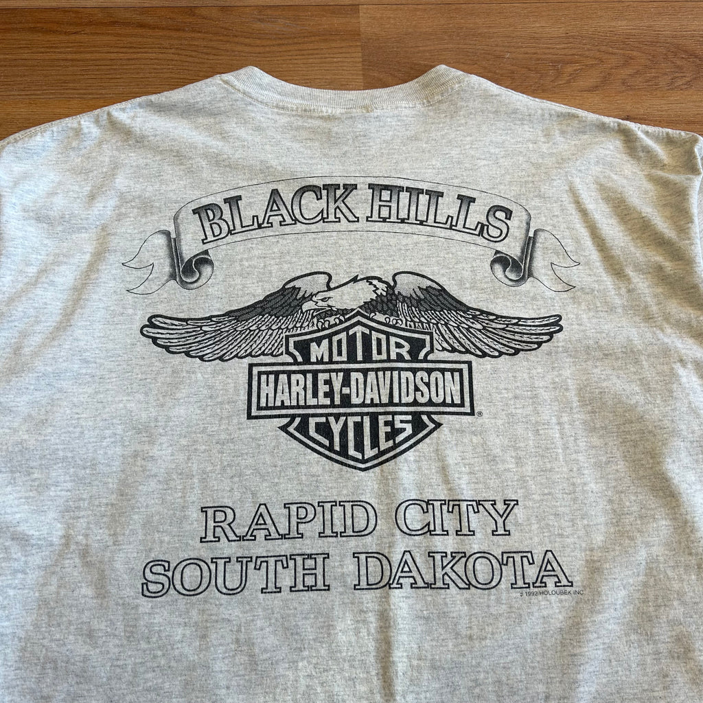 Vintage Harley Davidson Center Wing Graphic Black Hills T-shirt - Size 2XL